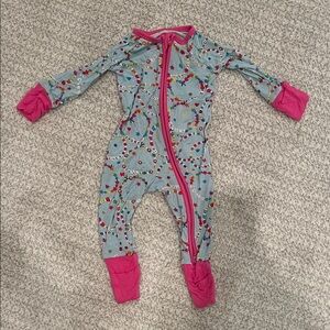 Little sleepies zipper pajamas (3-6 months)
